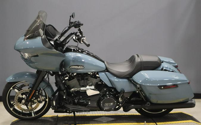 2024 Harley-Davidson Road Glide Sharkskin Blue - Black Finish