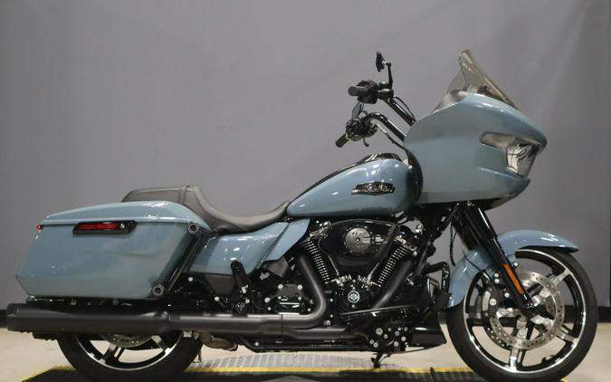 2024 Harley-Davidson Road Glide Sharkskin Blue - Black Finish