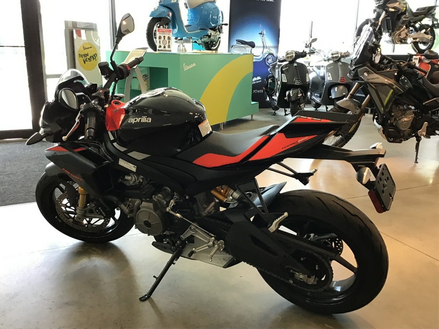 2026 Aprilia Tuono 660 Factory