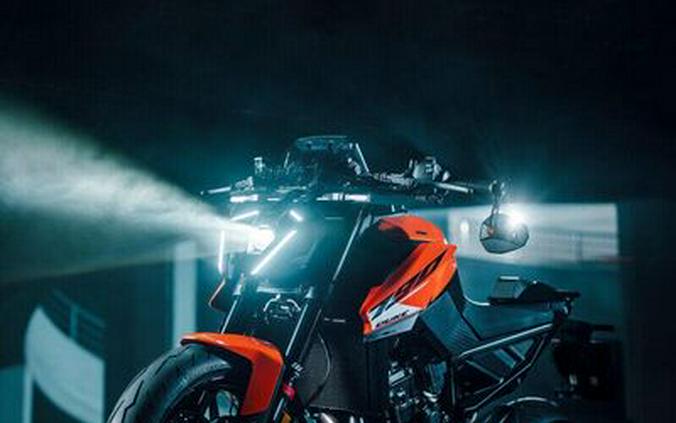 New 2027 KTM 790 DUKE