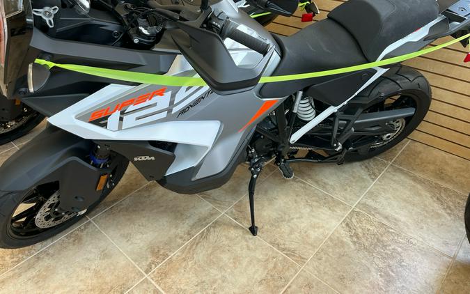 2024 KTM 1290 Super Adventure S