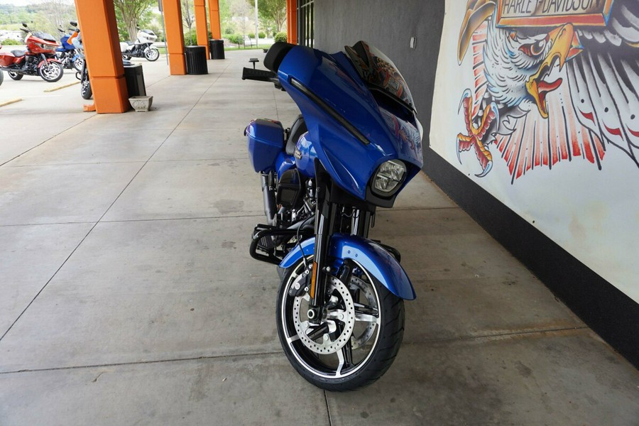 2024 Harley-Davidson Street Glide® Blue Burst - Black Finish