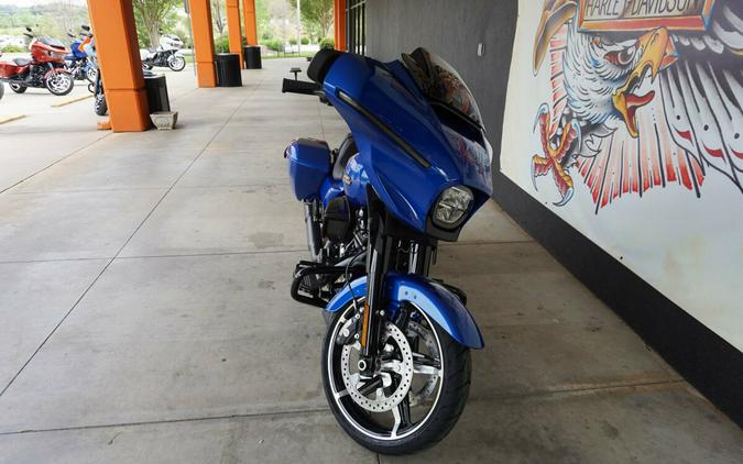 2024 Harley-Davidson Street Glide® Blue Burst - Black Finish