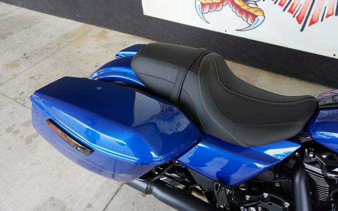 2024 Harley-Davidson Street Glide® Blue Burst - Black Finish