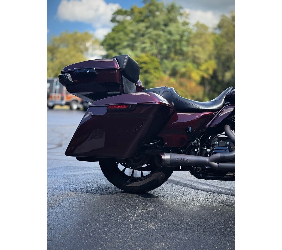 2018 Harley-Davidson® Street Glide® Special Twisted Cherry