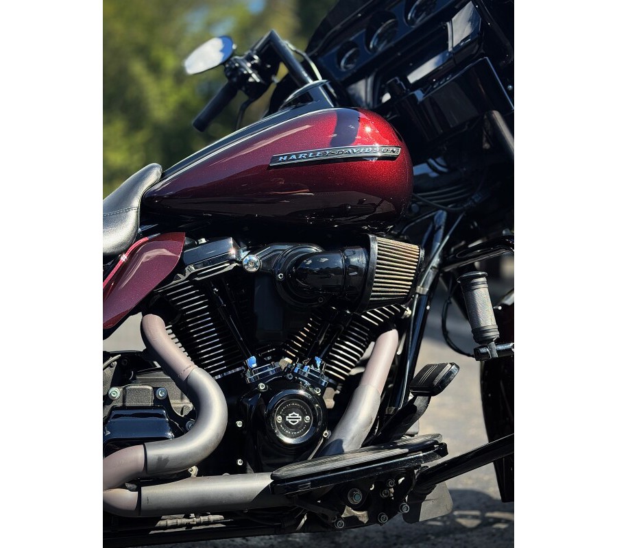 2018 Harley-Davidson® Street Glide® Special Twisted Cherry