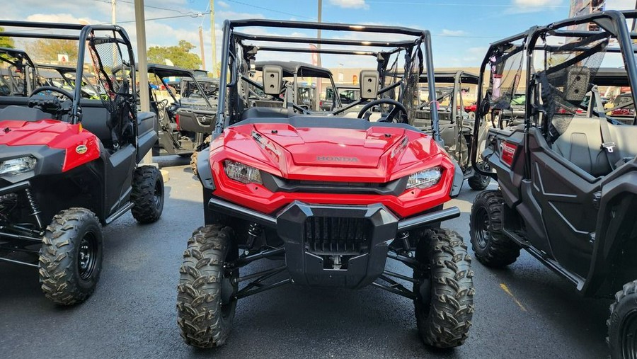 2025 Honda® Pioneer 1000-5 Deluxe