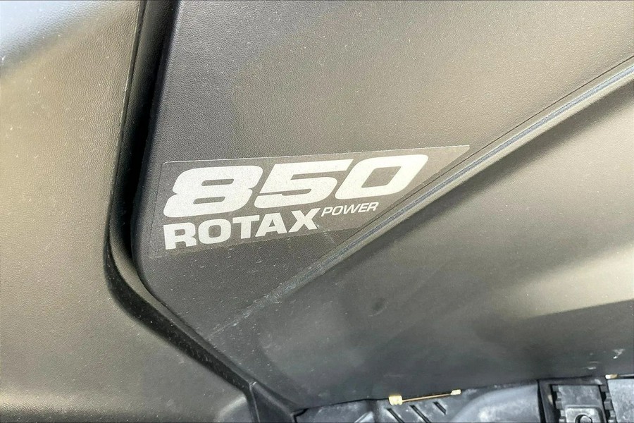 2025 Can-Am ATV OUTL DPS 850 GY 25