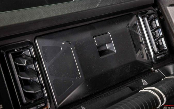 2026 Can-Am Defender MAX Limited HD11