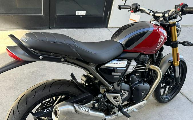 2026 Triumph Speed 400 Lava Red Gloss/Storm Grey