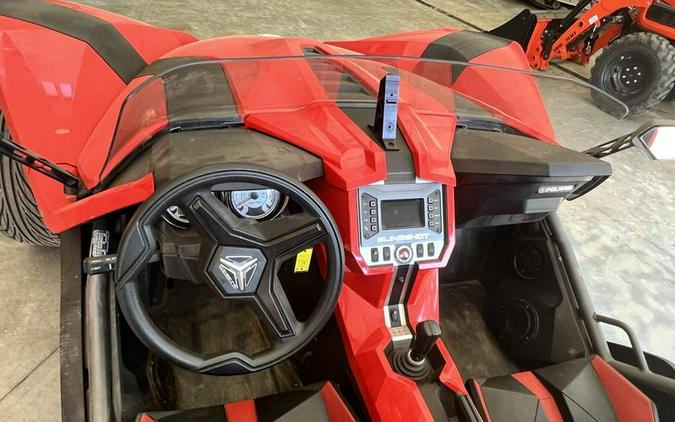 2016 Polaris® Slingshot SL Red Pearl