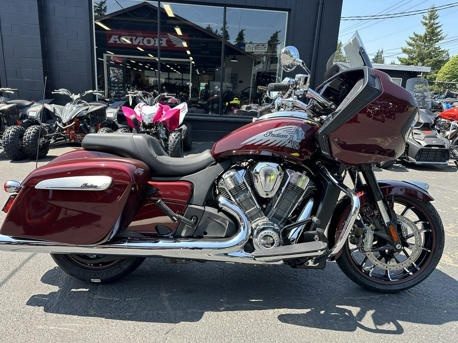 2023 Indian Motorcycle® Challenger® Limited Maroon Metallic