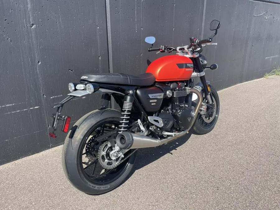 2023 Triumph Speed Twin 1200 Matte Baja Orange