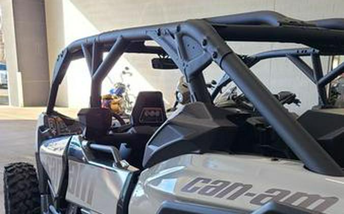 2023 Can-Am® MAV MAX RS 72 TURBRR CGY CALI 23 - FLOOR BUILD