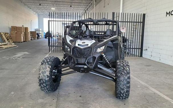 2023 Can-Am® MAV MAX RS 72 TURBRR CGY CALI 23 - FLOOR BUILD