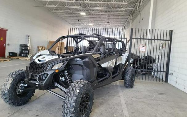 2023 Can-Am® MAV MAX RS 72 TURBRR CGY CALI 23 - FLOOR BUILD