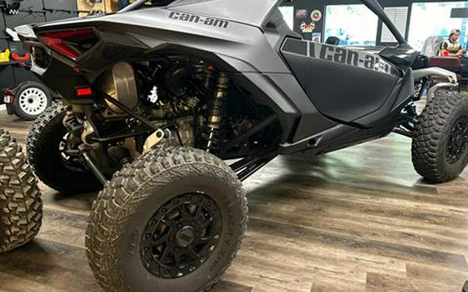 2024 Can-Am Maverick R X RS with Smart-Shox