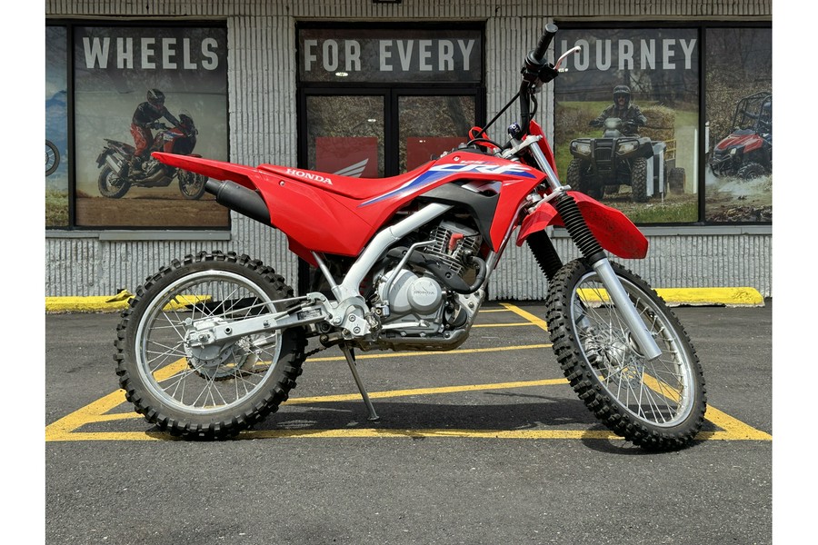 2022 CRF® 125F (Big Wheel) - Honda