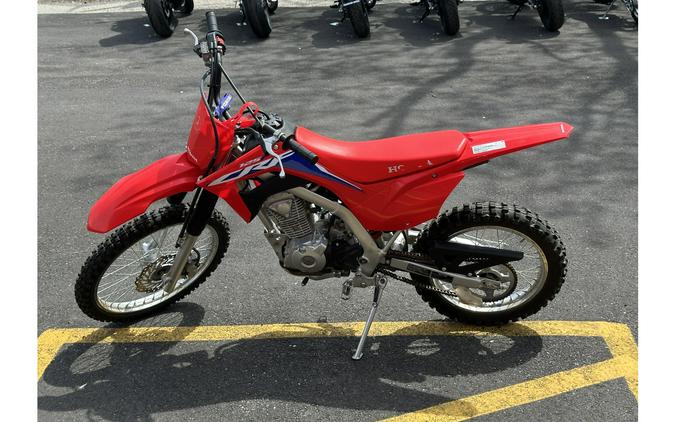 2022 CRF® 125F (Big Wheel) - Honda
