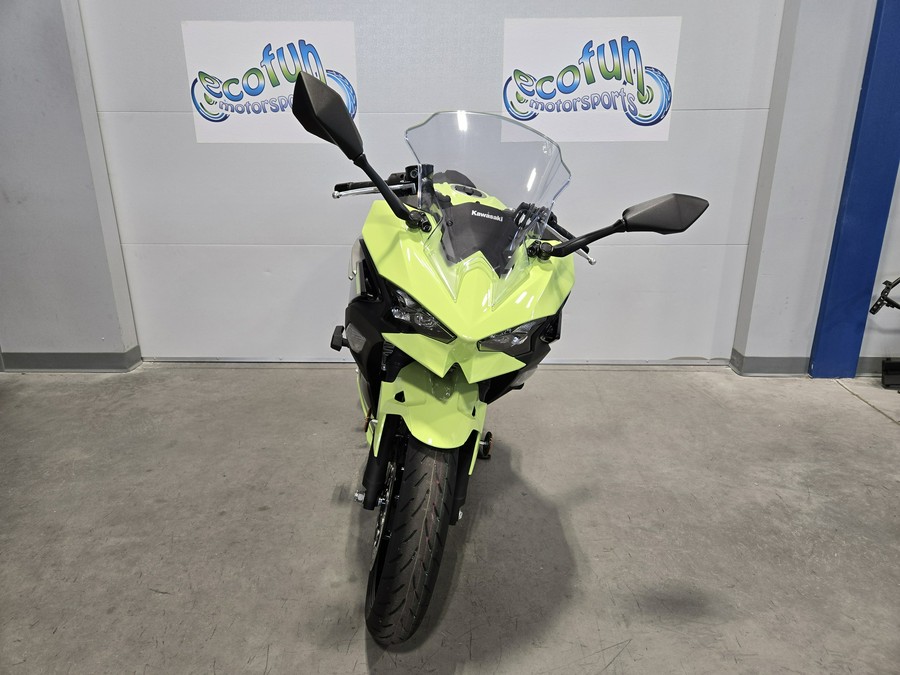 2026 Kawasaki Ninja® 500 SE ABS
