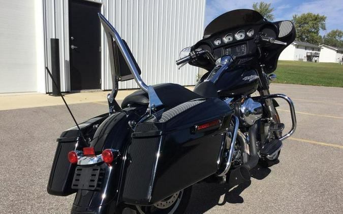 2016 Harley-Davidson® FLHX - Street Glide®