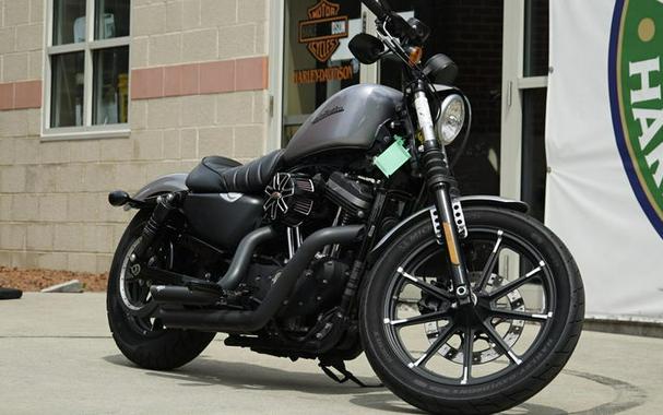 2018 Harley-Davidson® XL883N - Sportster® Iron 883™