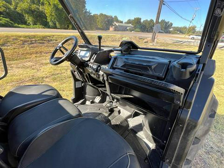 2022 Can-Am Defender MAX X MR HD10
