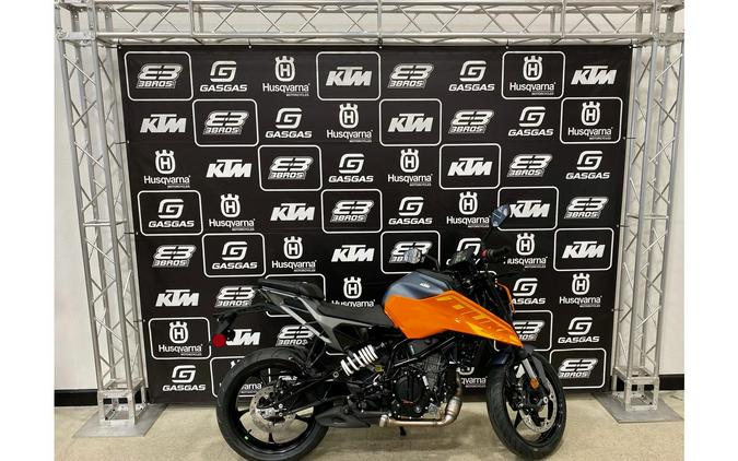 2024 KTM Duke 250