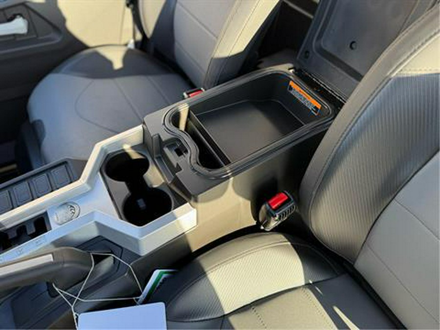 2026 Yamaha Wolverine RMAX2 1000 Limited