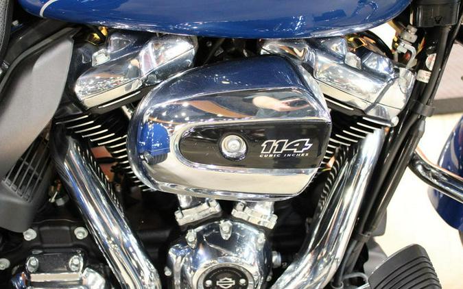2023 Harley-Davidson® FLTRT - Road Glide® 3