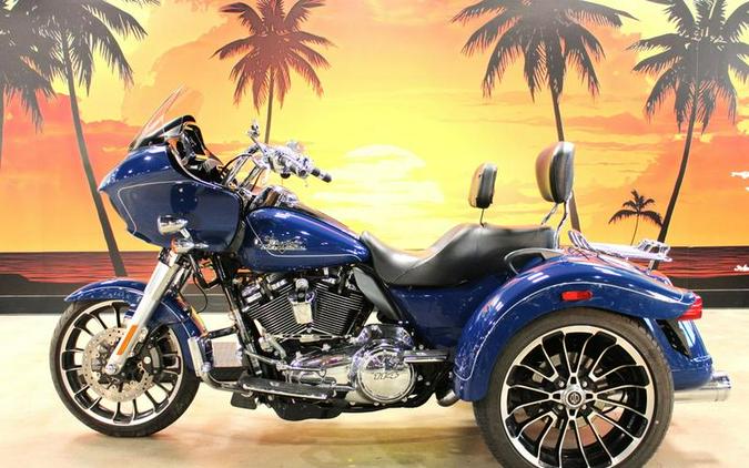 2023 Harley-Davidson® FLTRT - Road Glide® 3