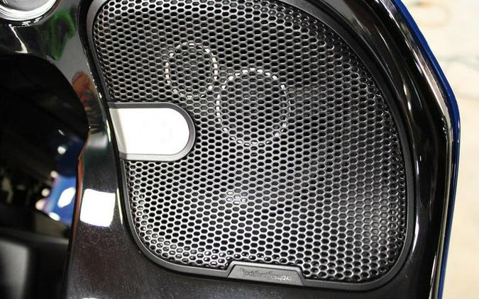 2023 Harley-Davidson® FLTRT - Road Glide® 3