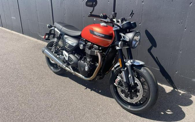 2023 Triumph Speed Twin 1200 Matte Baja Orange