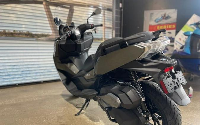 2024 BMW C 400 GT Triple Black