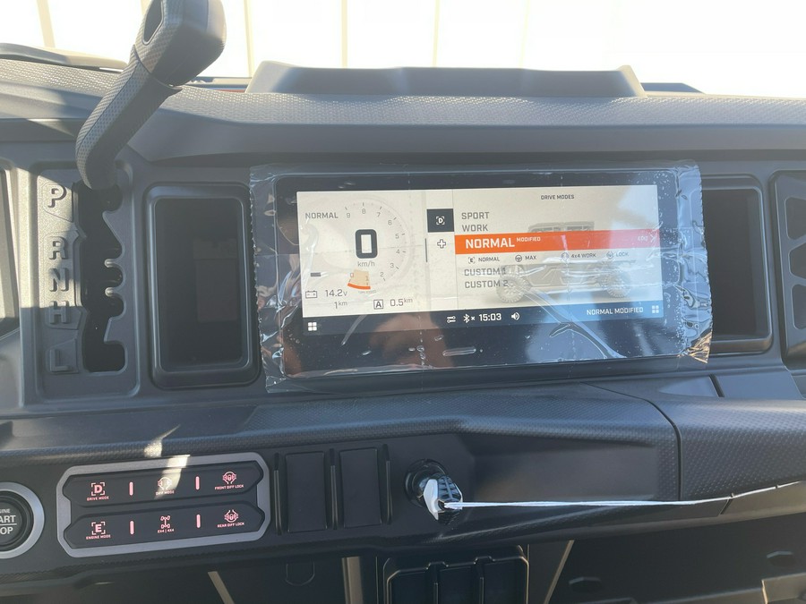 2026 Can-Am Defender MAX Lone Star HD11