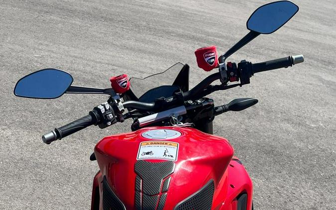 2022 Ducati Streetfighter V2
