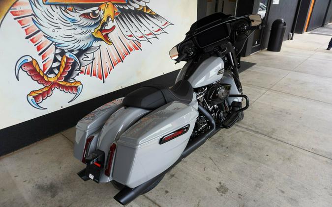 2024 Harley-Davidson Street Glide® Billiard Gray