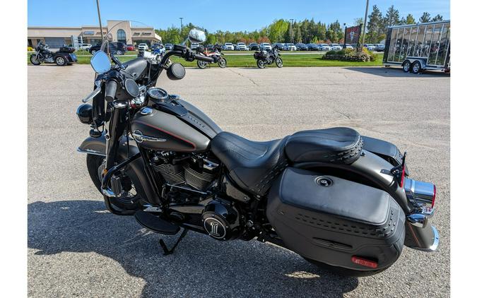 2018 Harley-Davidson® Heritage Classic 114"