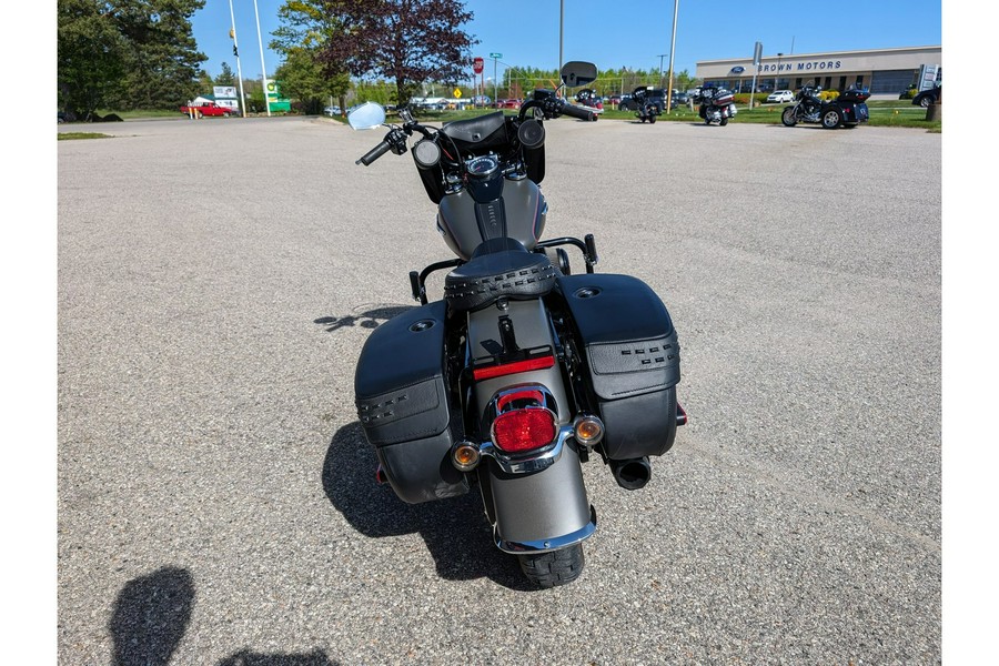 2018 Harley-Davidson® Heritage Classic 114"