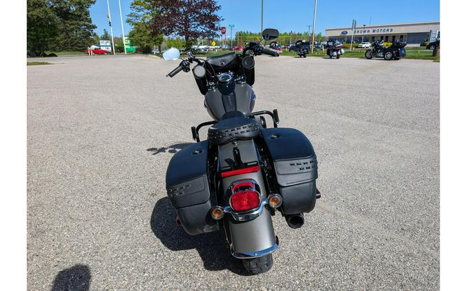 2018 Harley-Davidson® Heritage Classic 114"