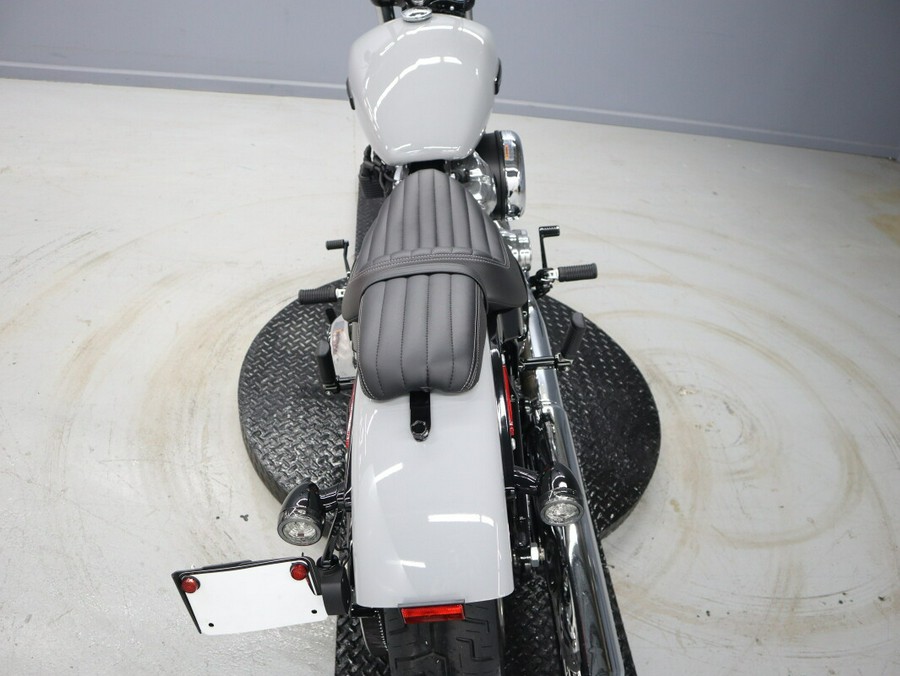 2025 Harley-Davidson Street Bob