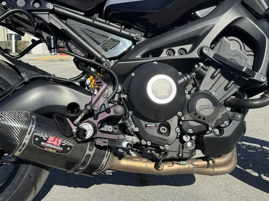 2016 Yamaha XSR900™ Abarth