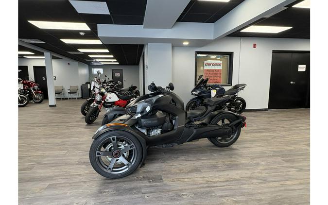 2022 Can-Am Ryker Rotax® 600 ACE™ - Classic Series