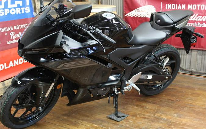 2026 Yamaha YZFR3ATCB