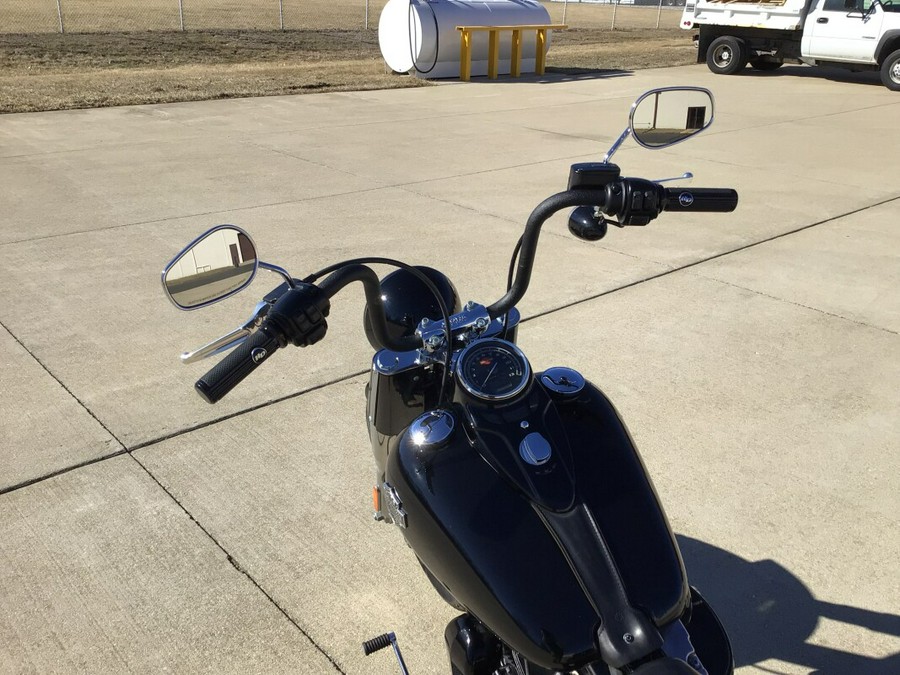 FLS 2017 Softail Slim®