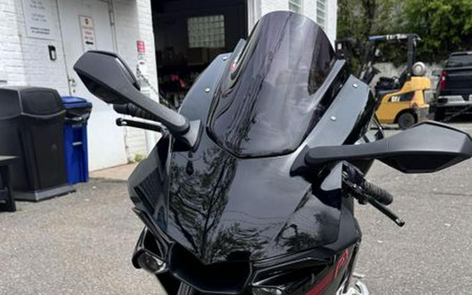 Used 2015 Yamaha YZF R1