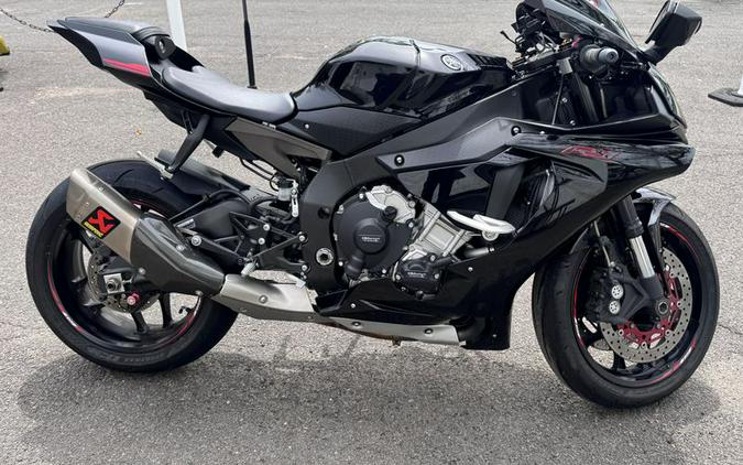 Used 2015 Yamaha YZF R1
