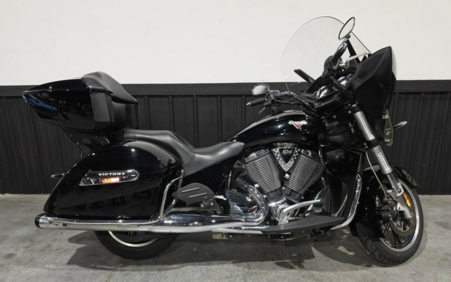 2015 Victory Motorcycles Cross Country Tour
