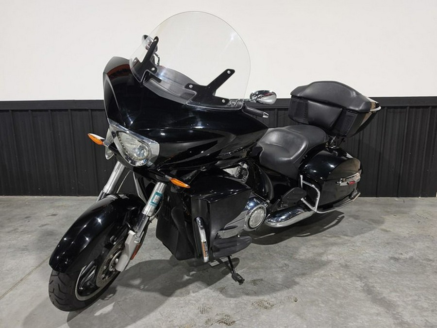 2015 Victory Motorcycles Cross Country Tour