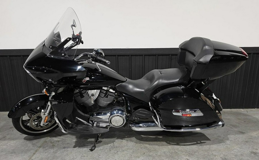 2015 Victory Motorcycles Cross Country Tour